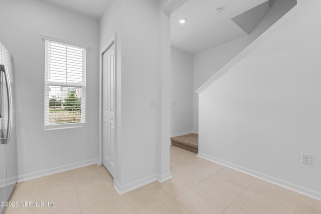 255 ANNIES Place, Jacksonville, FL 32218