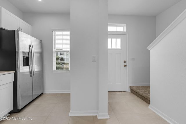 255 ANNIES Place, Jacksonville, FL 32218