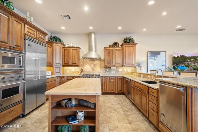 8036 E CONQUISTADORES Drive, Scottsdale, AZ 85255