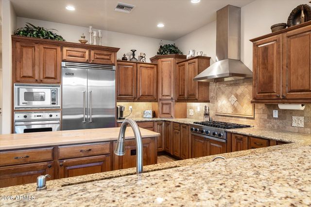 8036 E CONQUISTADORES Drive, Scottsdale, AZ 85255