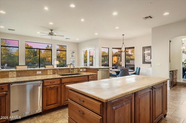 8036 E CONQUISTADORES Drive, Scottsdale, AZ 85255