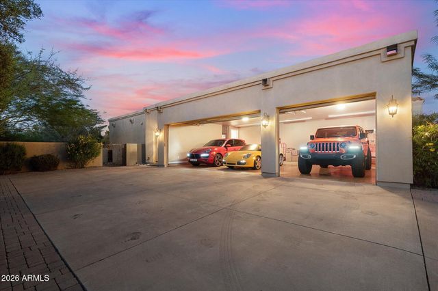 8036 E CONQUISTADORES Drive, Scottsdale, AZ 85255