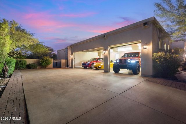 8036 E CONQUISTADORES Drive, Scottsdale, AZ 85255