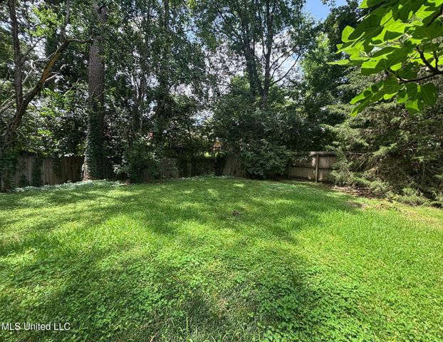 1506 Edgewood Place, Clinton, MS 39056