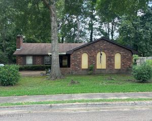 1506 Edgewood Place, Clinton, MS 39056