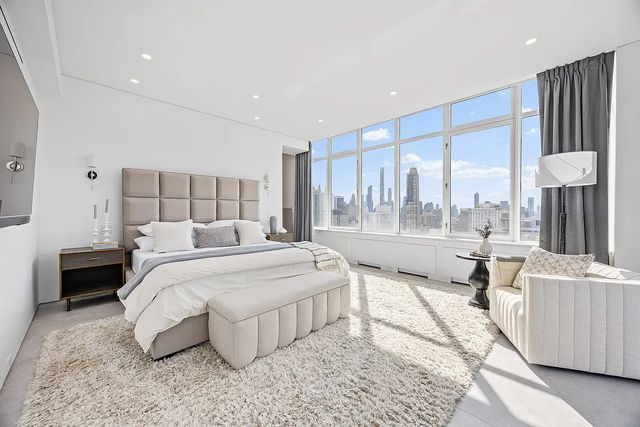 422 E 72nd Street 37AD, New York City, NY 10021