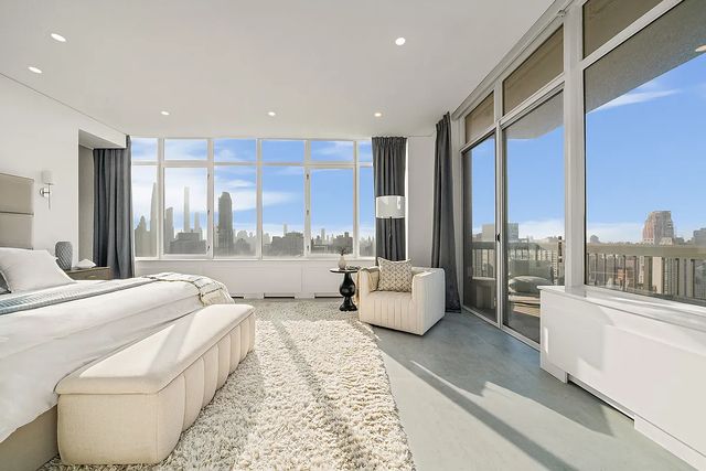 422 E 72nd Street 37AD, New York City, NY 10021