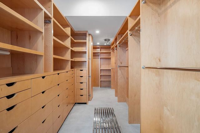 422 E 72nd Street 37AD, New York City, NY 10021