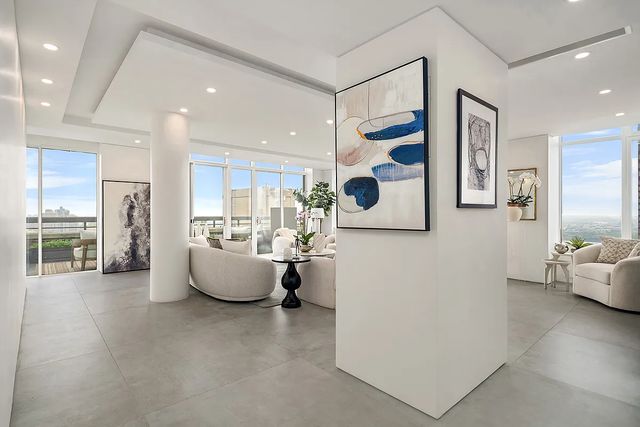 422 E 72nd Street 37AD, New York City, NY 10021