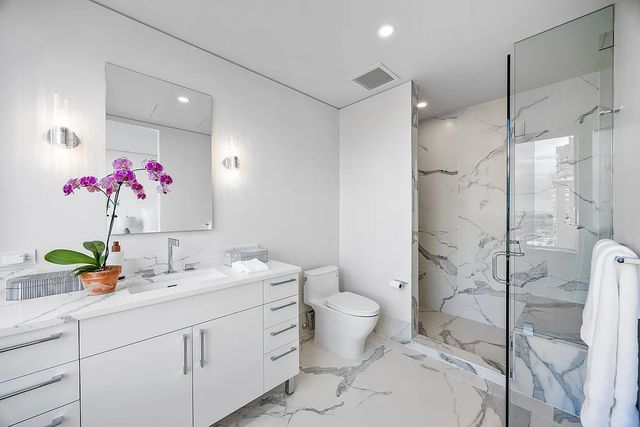 422 E 72nd Street 37AD, New York City, NY 10021