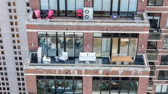 422 E 72nd Street 37AD, New York City, NY 10021