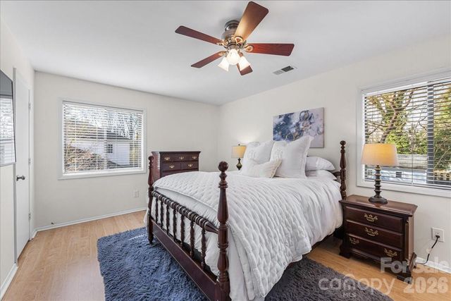 7020 Valley Haven Drive, Charlotte, NC 28211