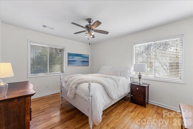 7020 Valley Haven Drive, Charlotte, NC 28211