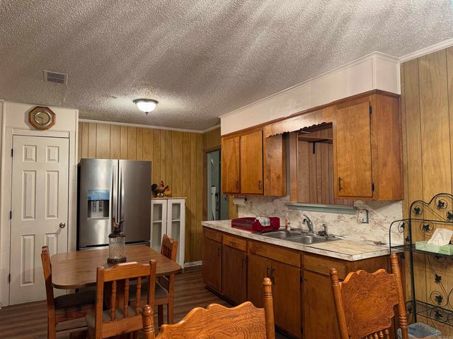 3803 W 17th, Pine Bluff, AR 71602