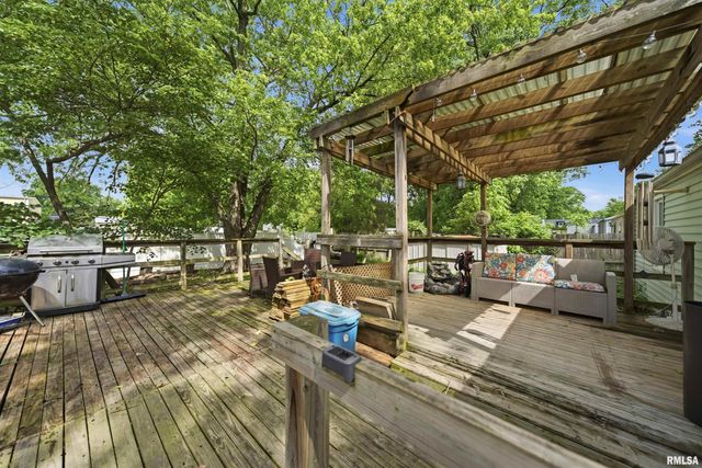 107 FLORIDA Avenue, Washington, IL 61571