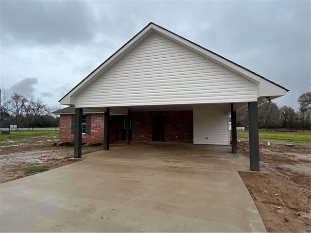 155 GRAND COULEE Drive, Mansura, LA 71350