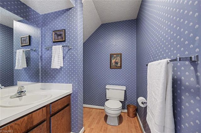 1185 Lamont Drive, Winston-salem, NC 27103