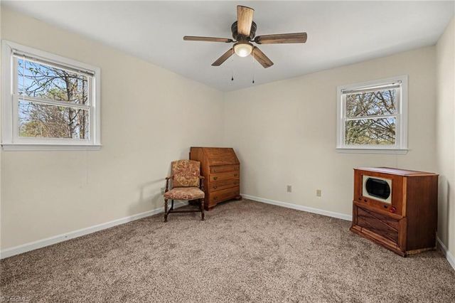 1185 Lamont Drive, Winston-salem, NC 27103