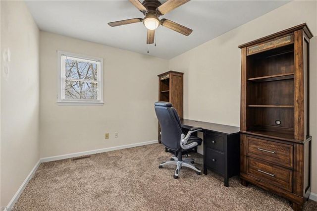 1185 Lamont Drive, Winston-salem, NC 27103