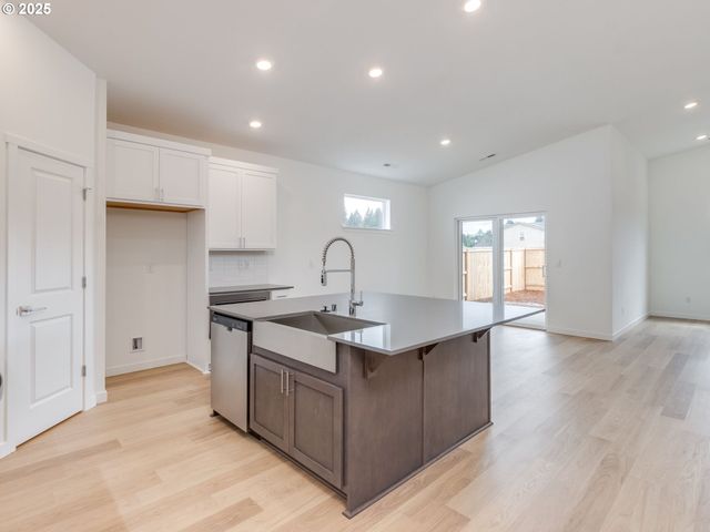 151 Nw 30TH St, Battle Ground, WA 98604
