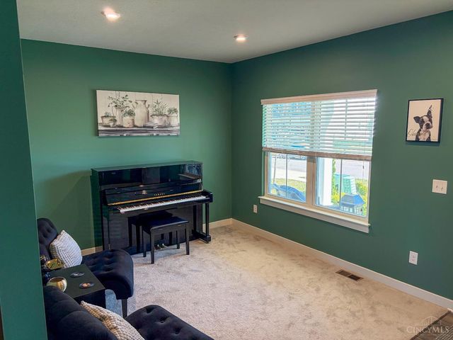 5783 Classicway Boulevard, Hamilton Twp, OH 45152