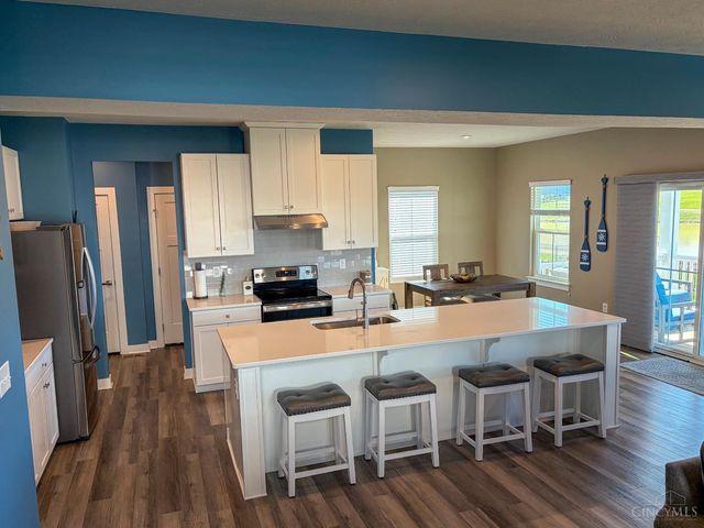 5783 Classicway Boulevard, Hamilton Twp, OH 45152