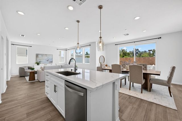 10335 River Bluff Drive, Santee, CA 92071