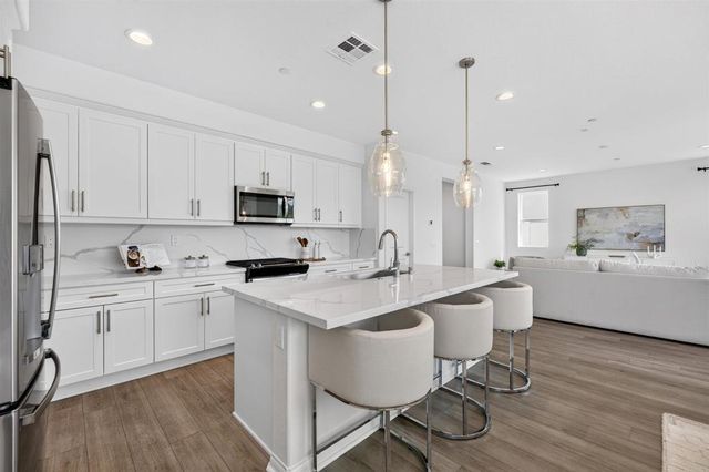 10335 River Bluff Drive, Santee, CA 92071