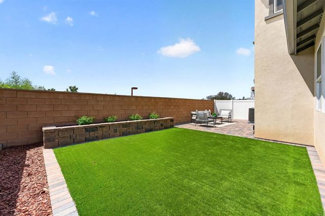 10335 River Bluff Drive, Santee, CA 92071