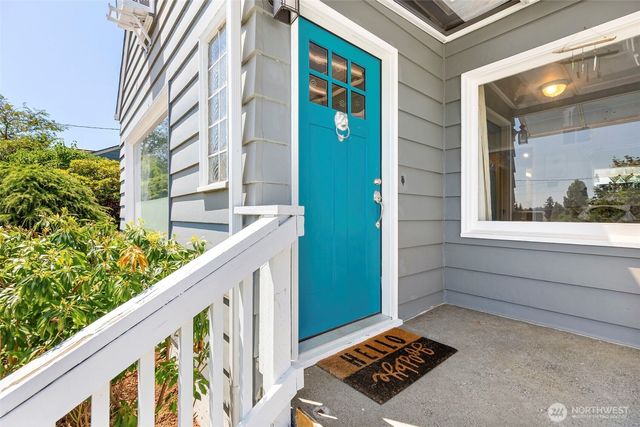 2425 N Wycoff Avenue, Bremerton, WA 98312