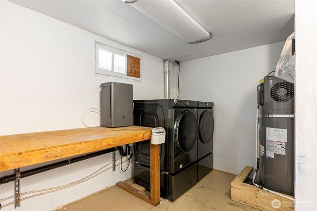 2425 N Wycoff Avenue, Bremerton, WA 98312