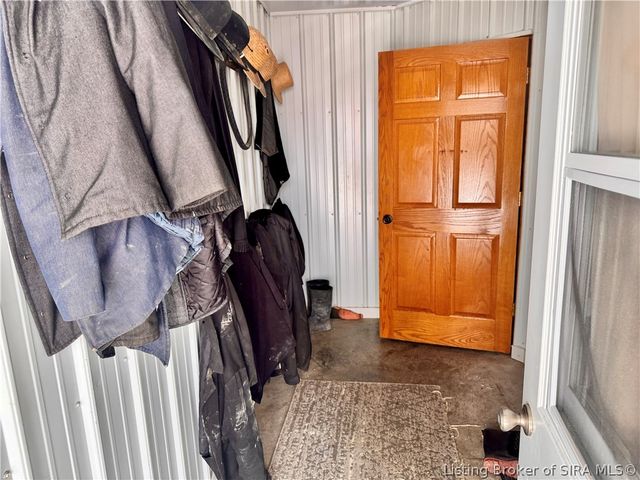8905 Tunnel Mill Road, Marysville, IN 47141