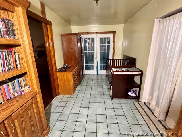 8905 Tunnel Mill Road, Marysville, IN 47141