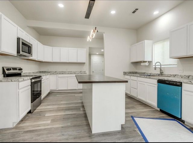 1739 NW 37th Street, Oklahoma City, OK 73118