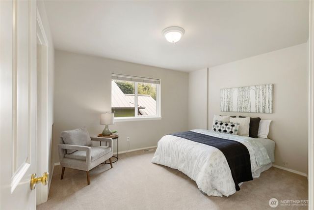 6207 NE Blakewood Court, Kingston, WA 98346
