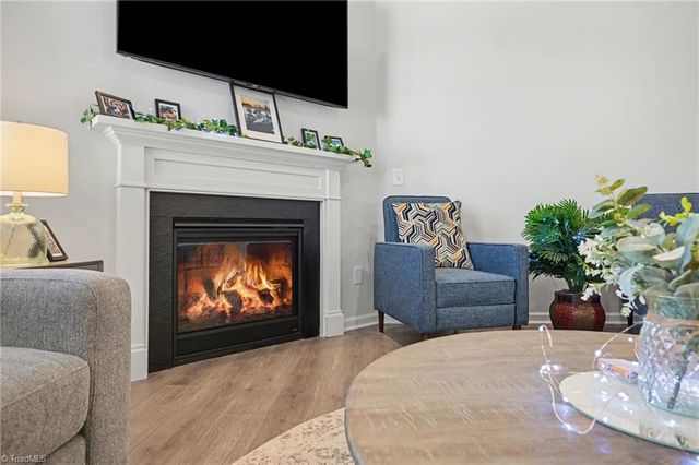 4463 Sapphire Court, Clemmons, NC 27012