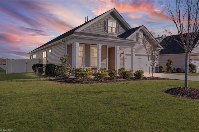 4463 Sapphire Court, Clemmons, NC 27012