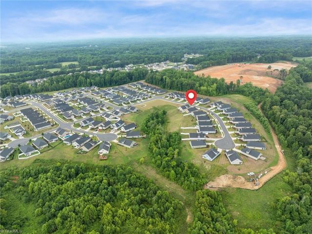 4463 Sapphire Court, Clemmons, NC 27012