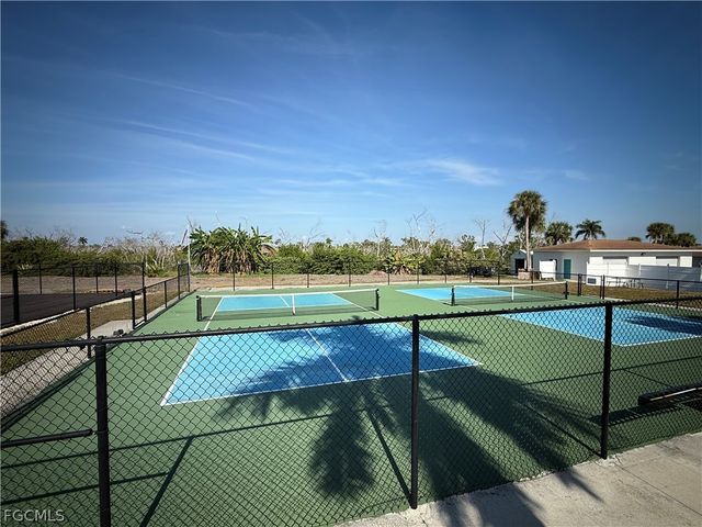 19681 Summerlin RD 482, Fort Myers, FL 33908