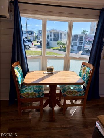 19681 Summerlin RD 482, Fort Myers, FL 33908