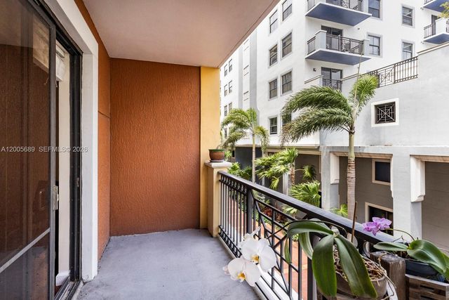 8390 SW 72nd Ave 115, Miami, FL 33143