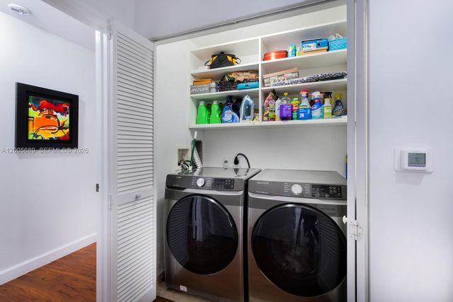 8390 SW 72nd Ave 115, Miami, FL 33143