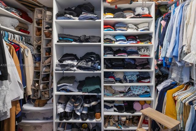 8390 SW 72nd Ave 115, Miami, FL 33143