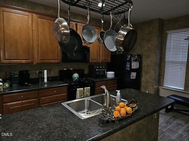 4602 Peyton Hall Way, Raleigh, NC 27604