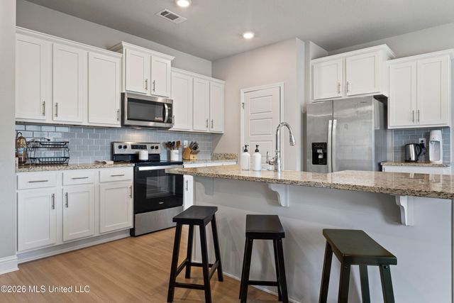 5232 Fairbury Way, D'iberville, MS 39540