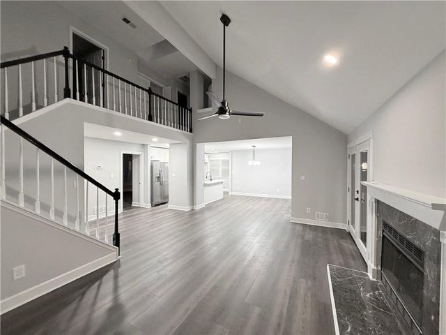 255 Dunwoody Creek Circle, Atlanta, GA 30350