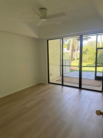 5270 SE Seascape Way 102, Stuart, FL 34997