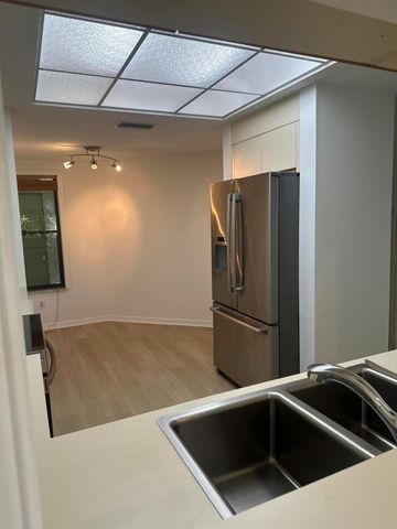 5270 SE Seascape Way 102, Stuart, FL 34997