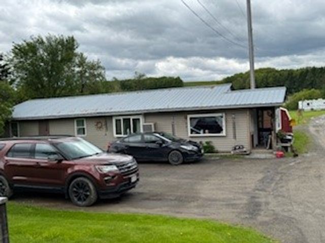 103 Loomis Lane, Columbus, NY 13460