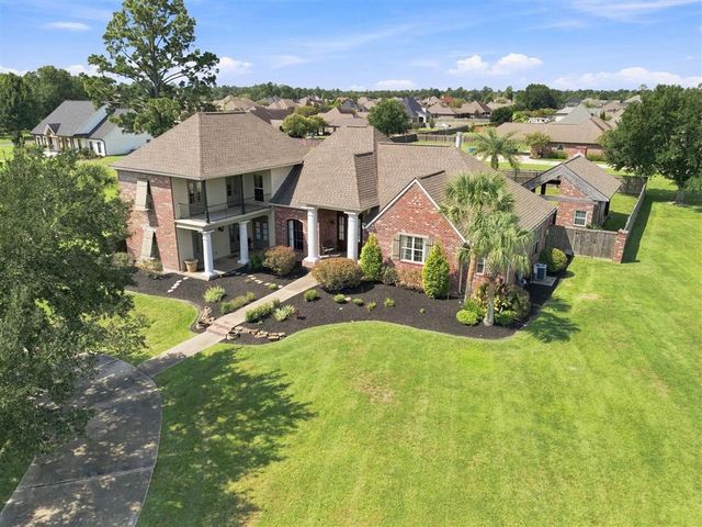 1525 Hickory Ridge Drive, Lake Charles, LA 70611
